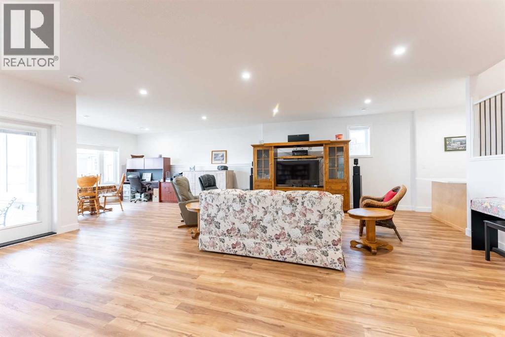 202 Lake Drive - 28