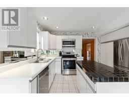 Bedroom 3 - 690 Oriole Parkway, Toronto, ON M4R2C5 Photo 10