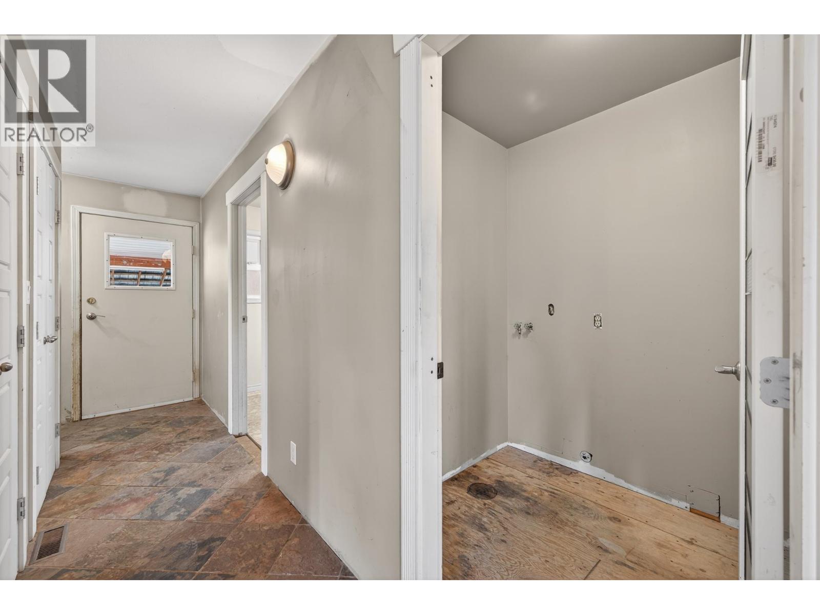 6391 HOUSEMAN ROAD - 22