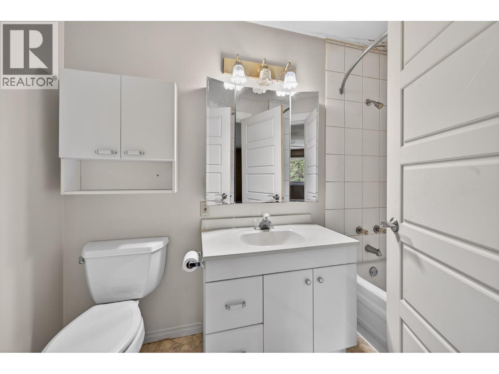 6391 HOUSEMAN ROAD - 20