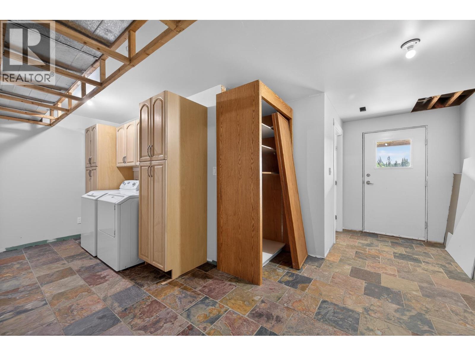 6391 HOUSEMAN ROAD - 3