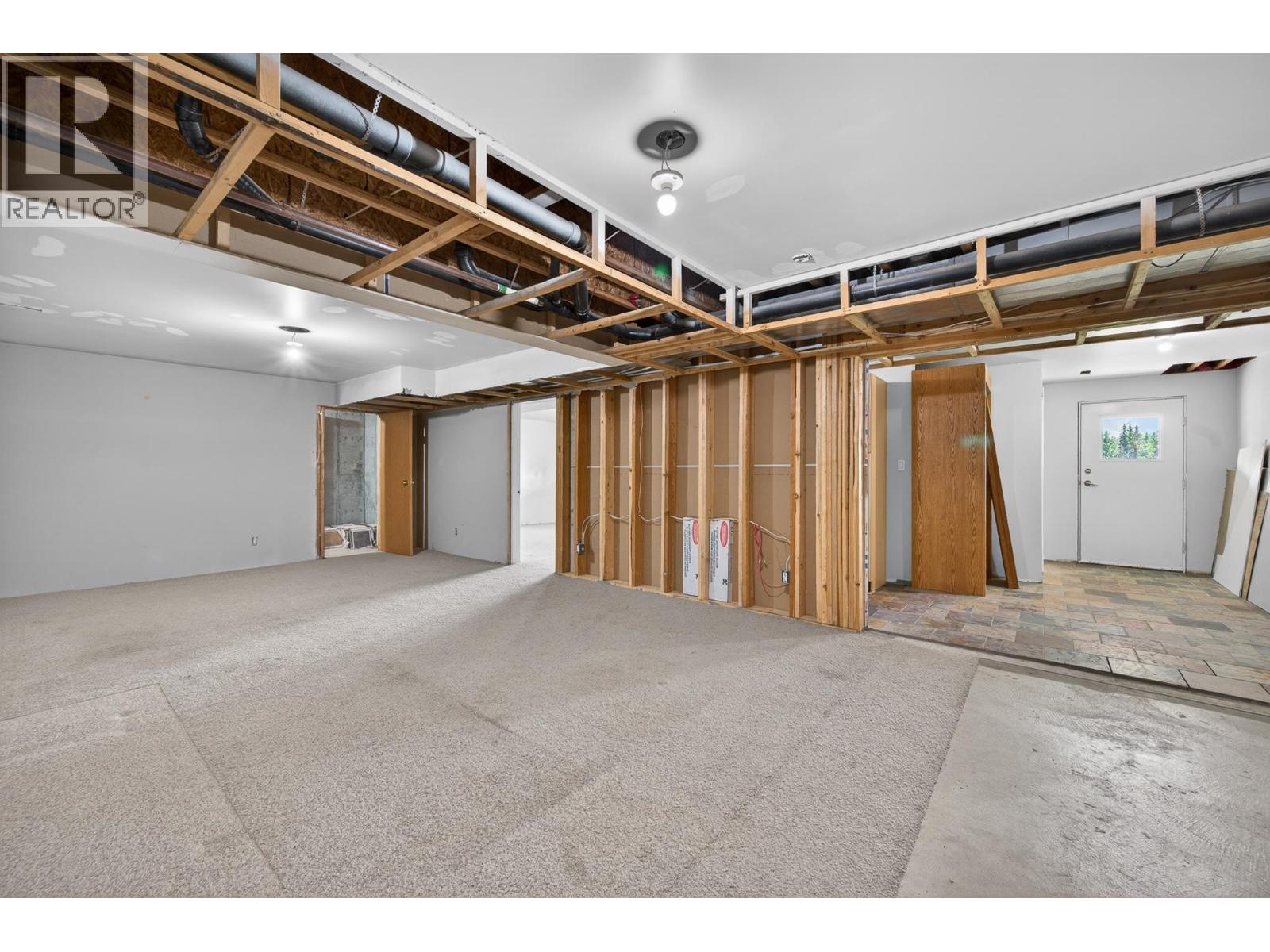 6391 HOUSEMAN ROAD - 36