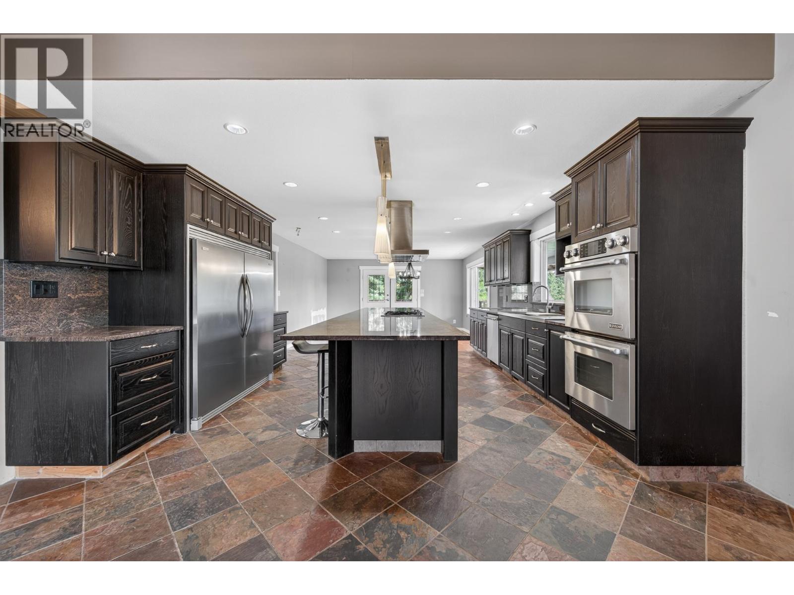 6391 HOUSEMAN ROAD - 11
