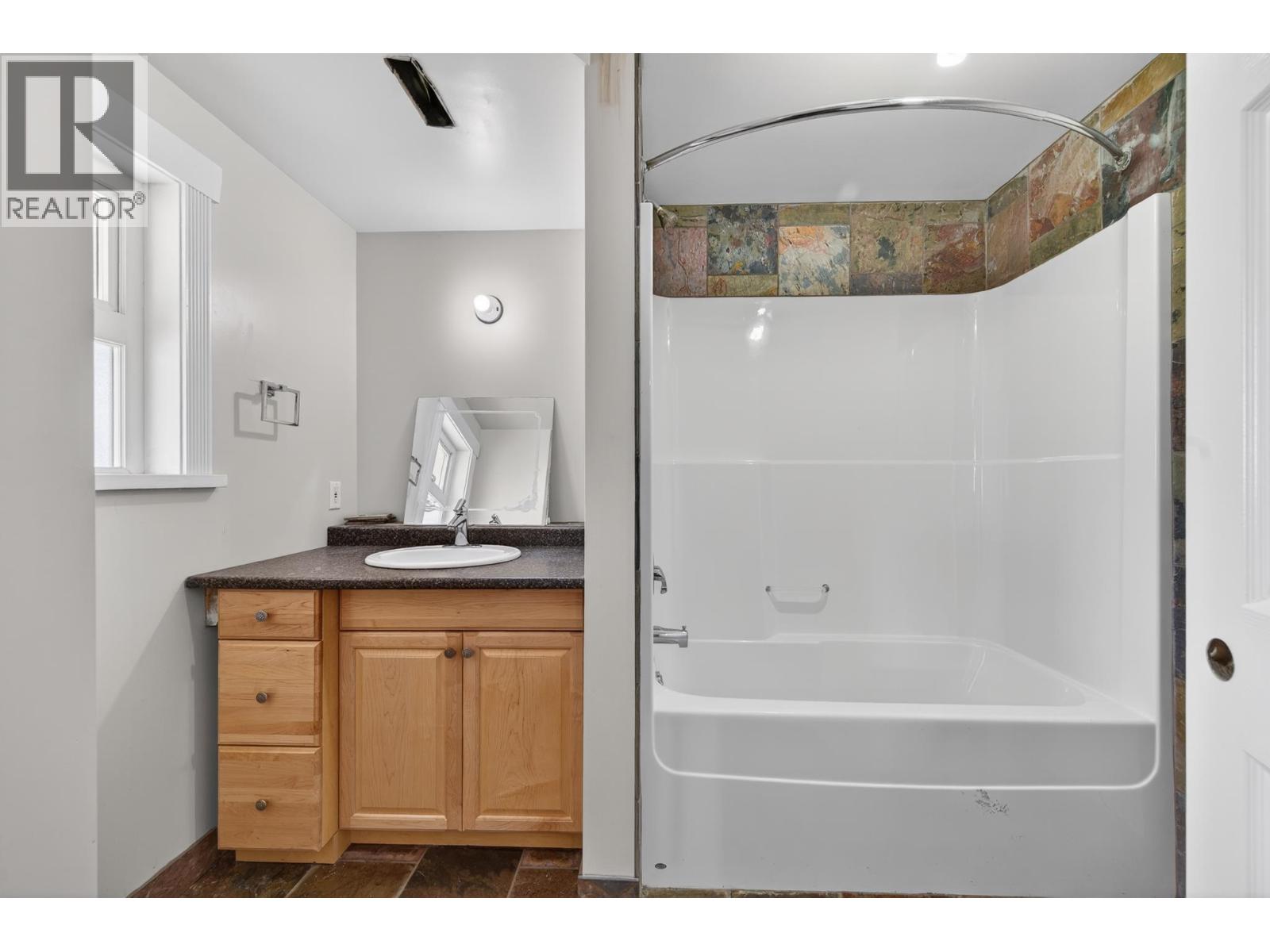6391 HOUSEMAN ROAD - 40