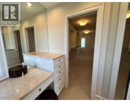 1538 Chippendale Court, West Vancouver, BC V7S3G6 Photo 8