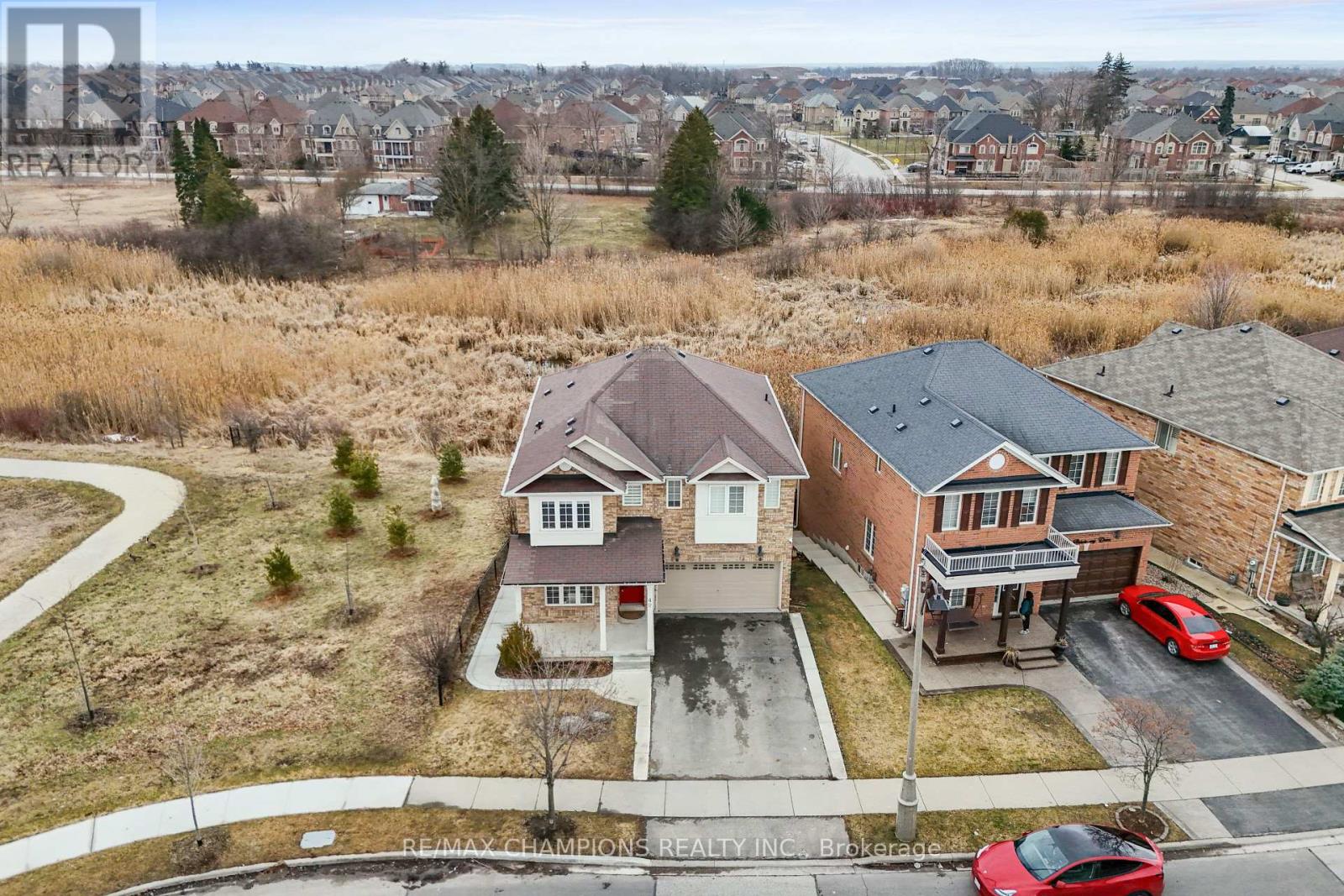 42 ABBOTSBURY DRIVE - 2