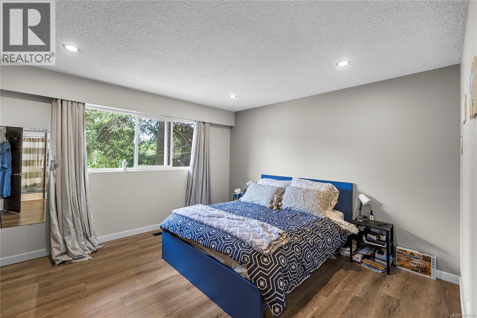 3211 Uplands Dr - 14