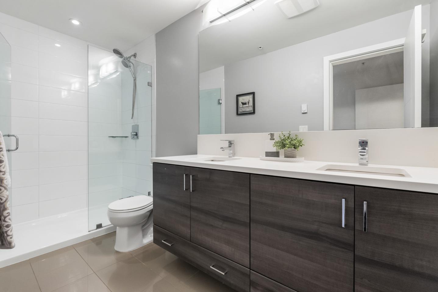 115 13919 FRASER HIGHWAY, Surrey