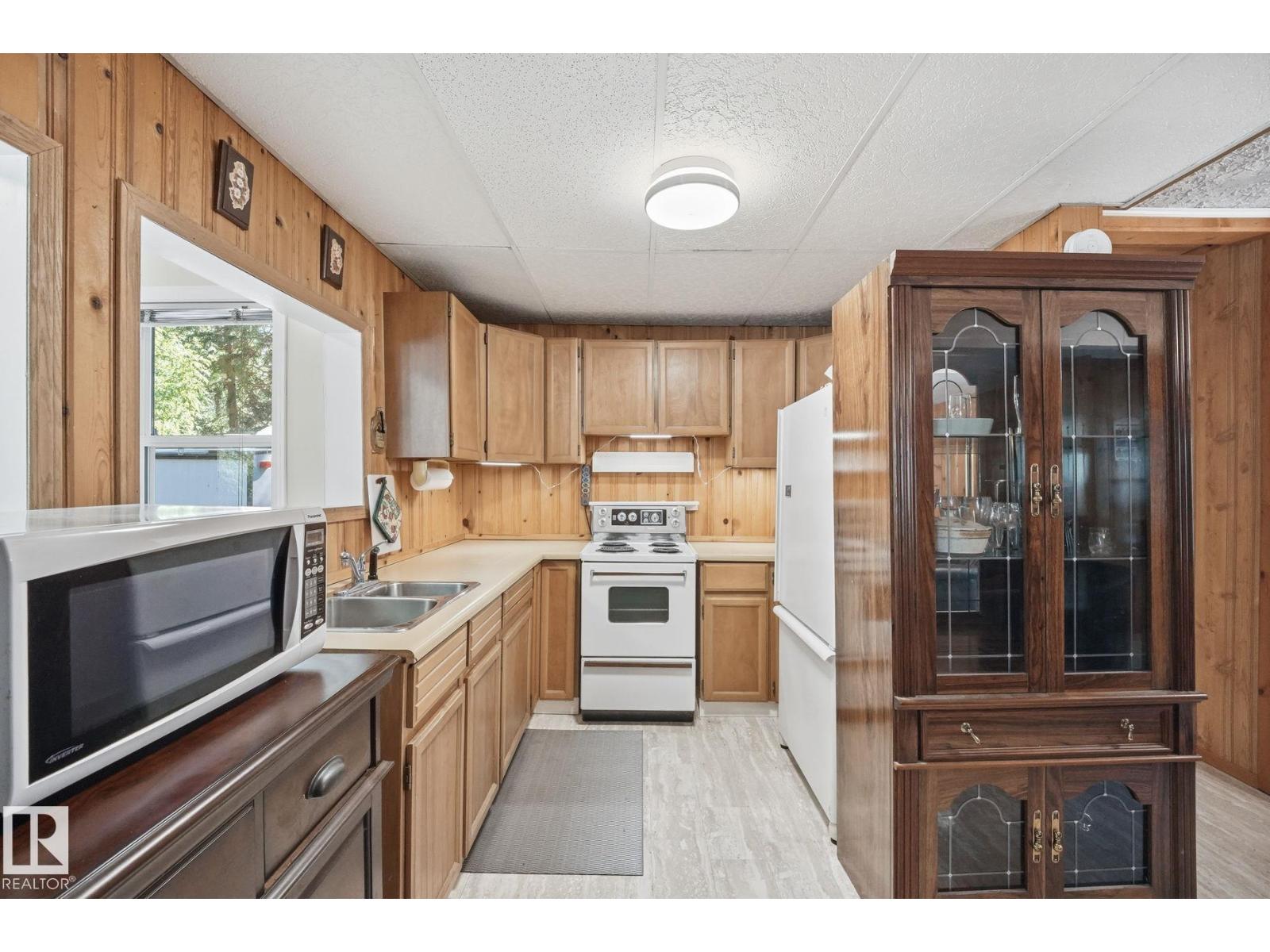 #1410 47436 Range Rd. 15 - 12