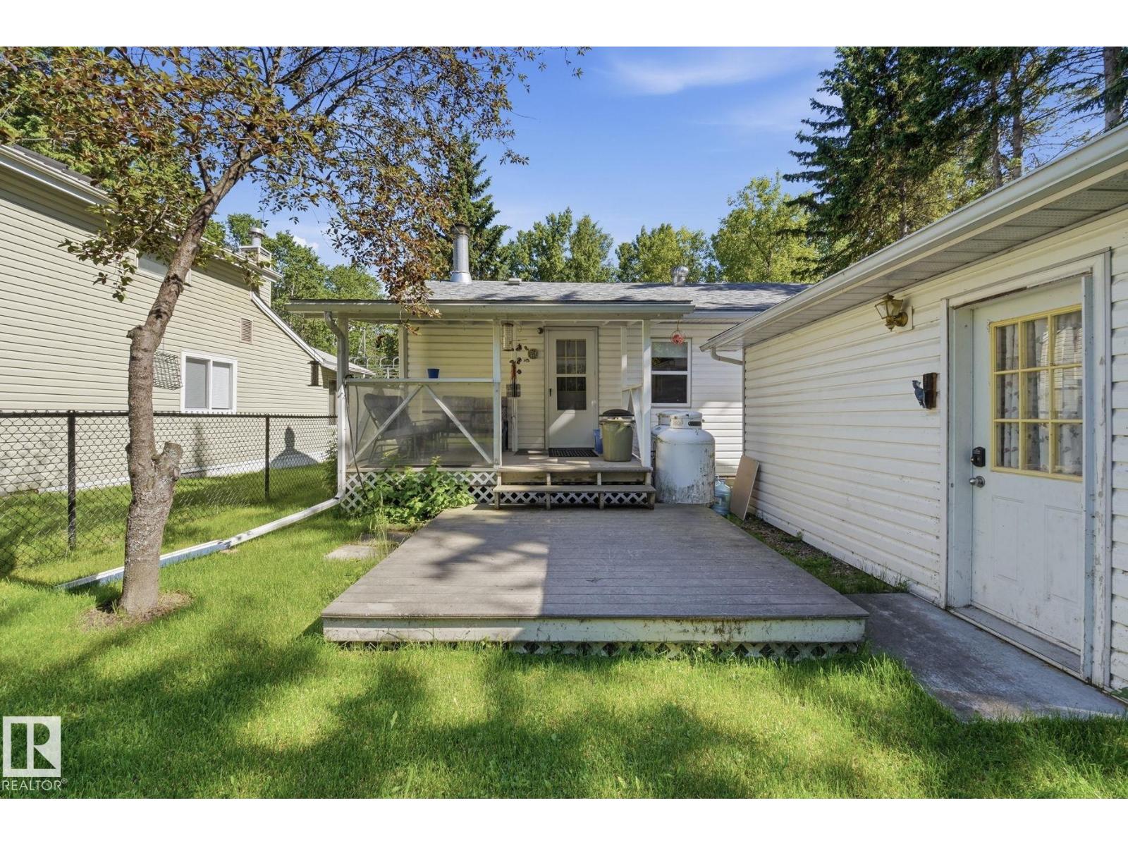 #1410 47436 Range Rd. 15 - 21