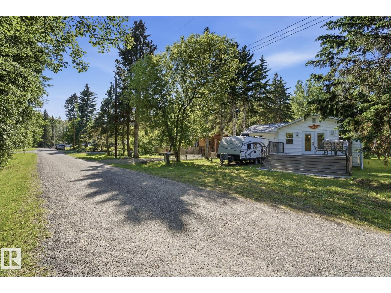 #1410 47436 Range Rd. 15 - 3