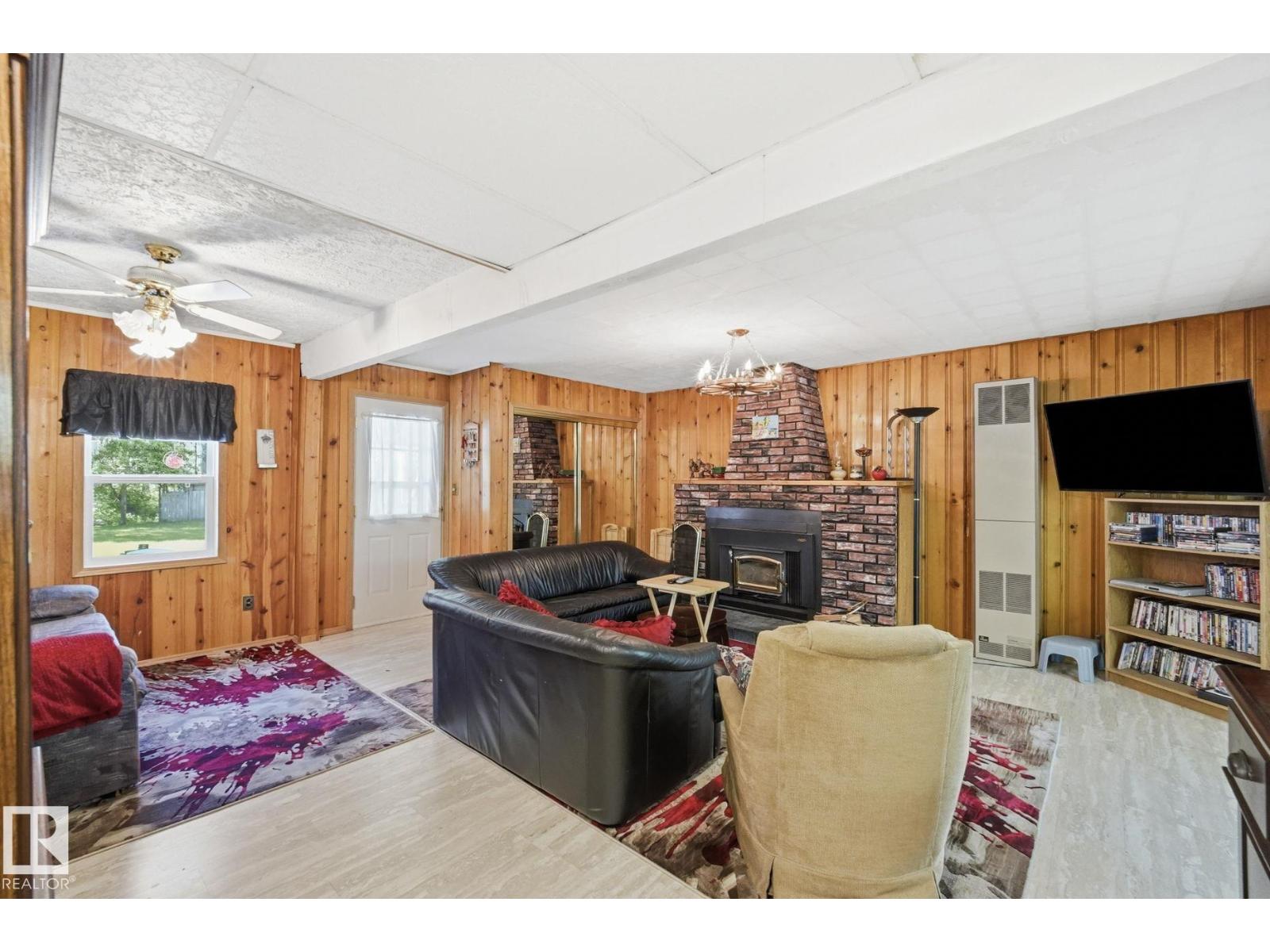 #1410 47436 Range Rd. 15 - 7