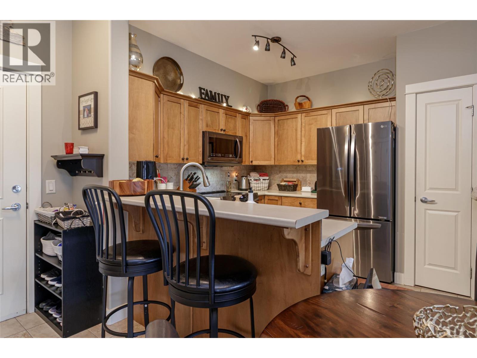 #411 2551 Shoreline Drive - 8