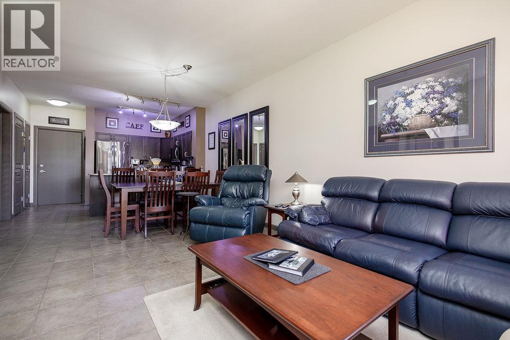 523 654 Cook Road, Kelowna