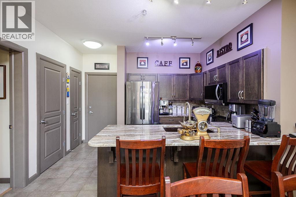 523 654 Cook Road, Kelowna