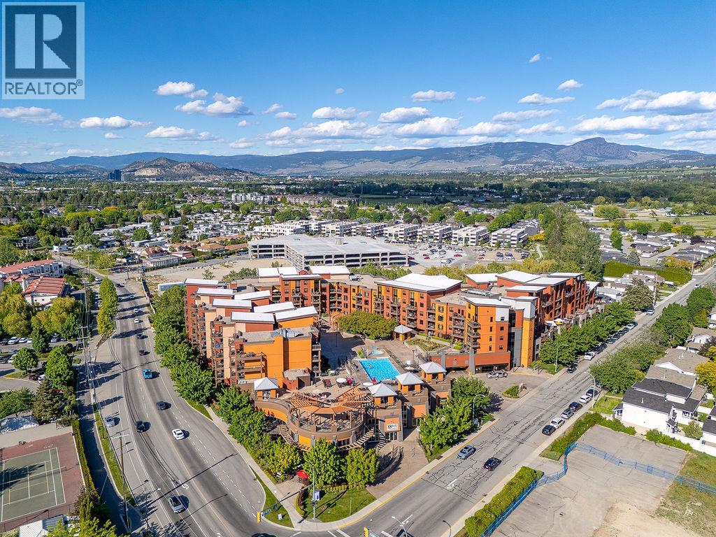 523 654 Cook Road, Kelowna