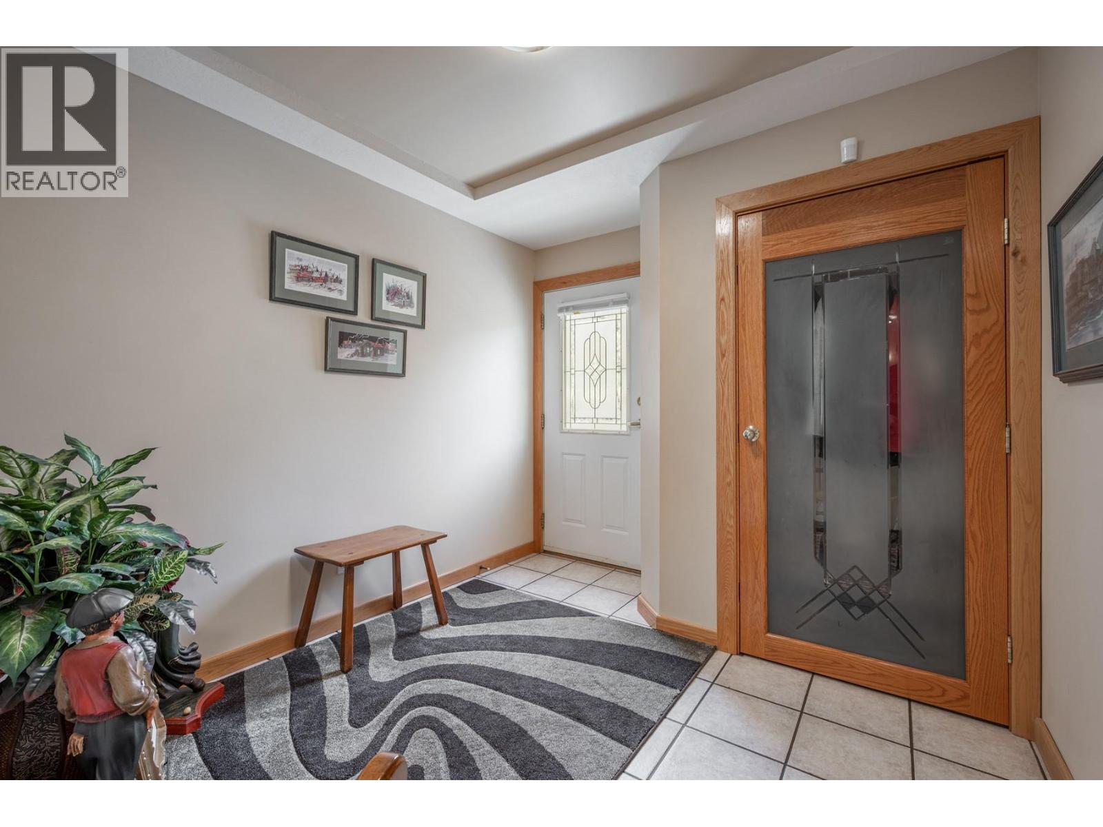 988 Collins Road - Image 15