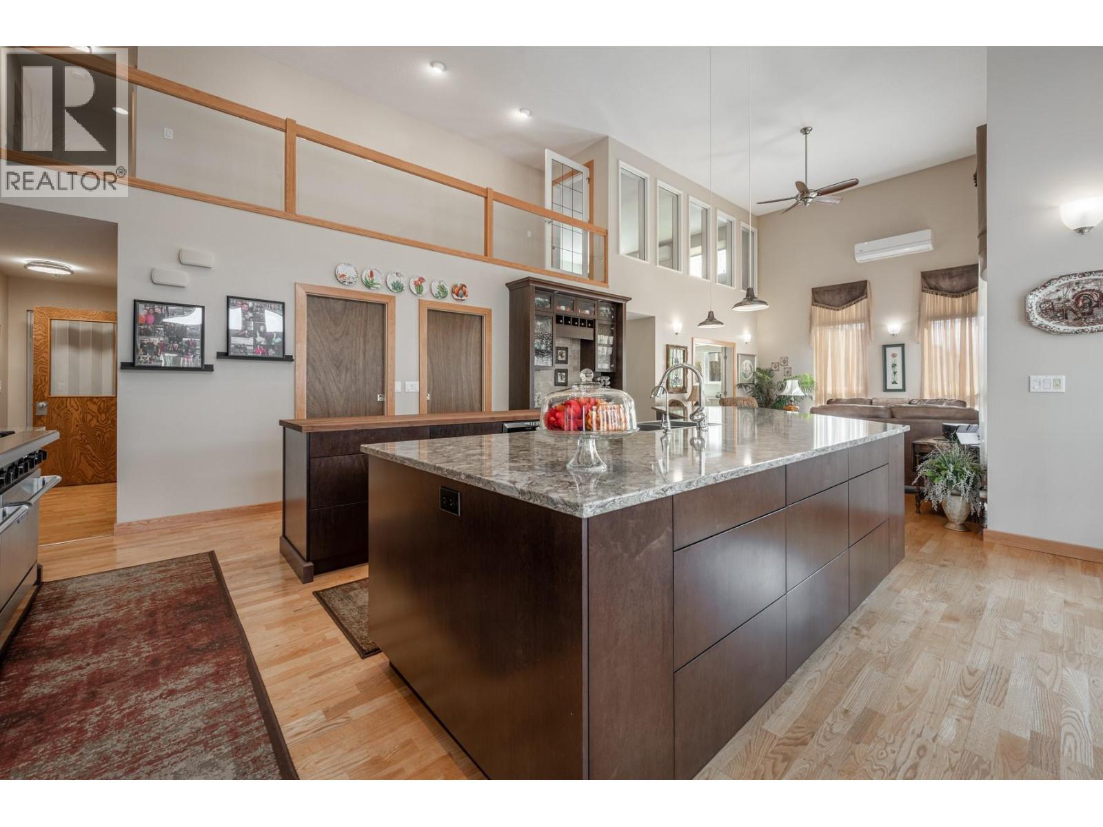 988 Collins Road - 18