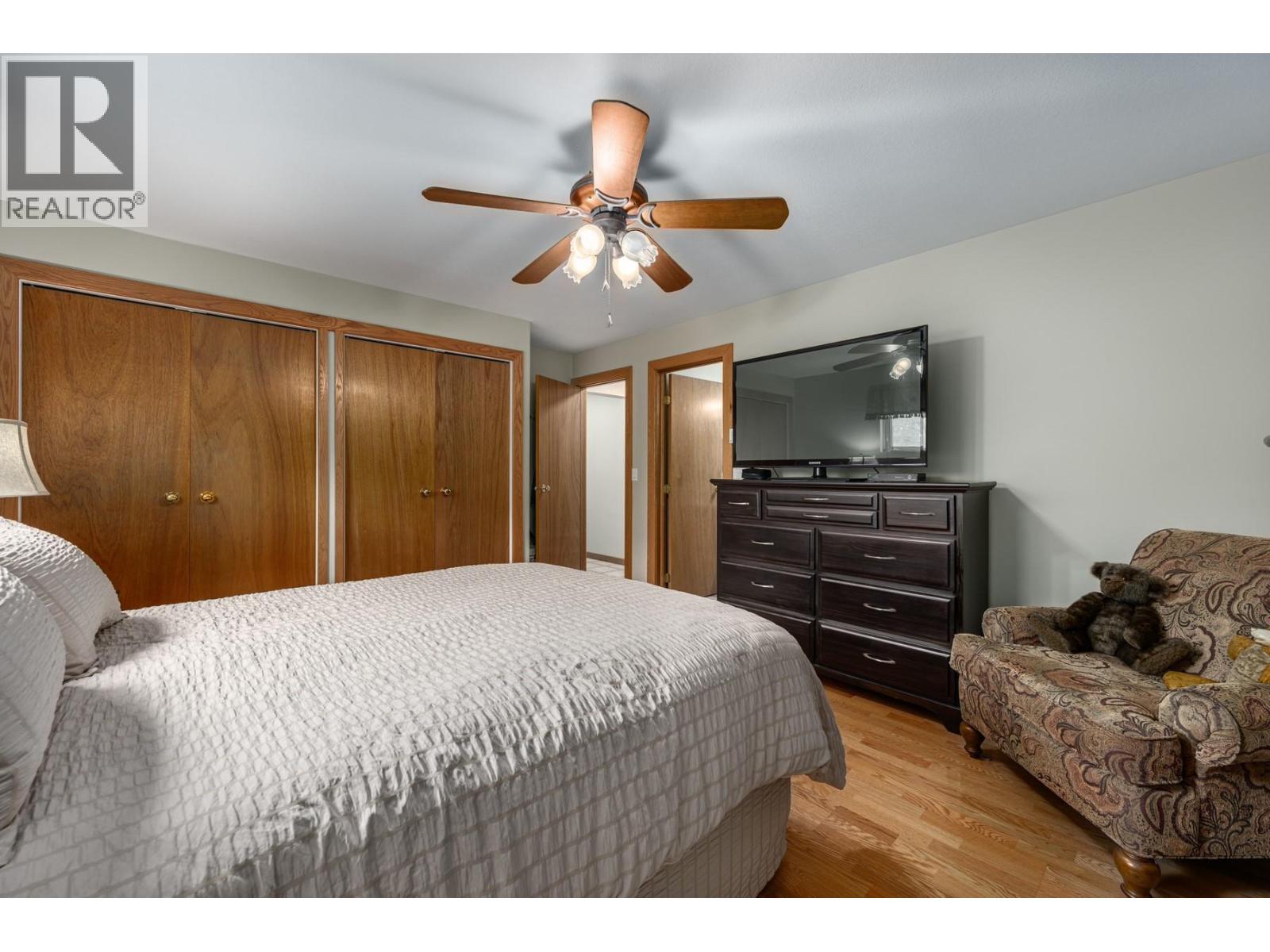 988 Collins Road - 31