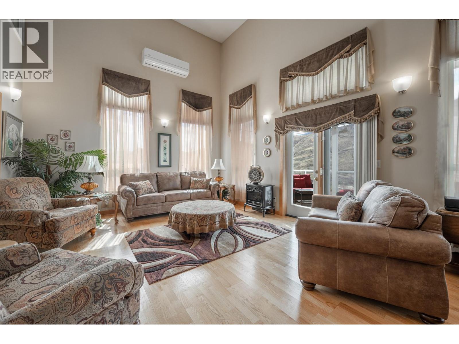 988 Collins Road - Image 25
