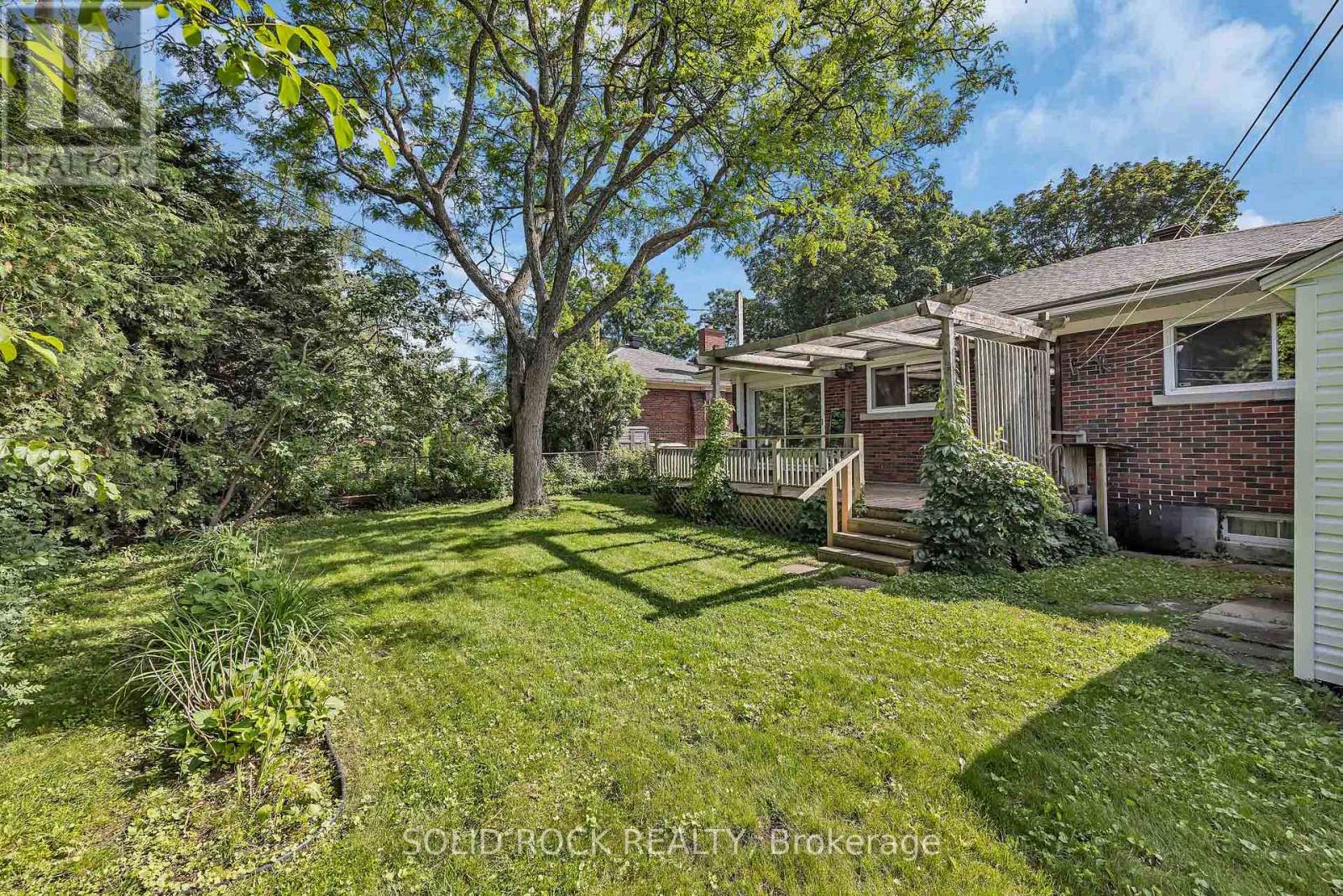 1235 MAJOR STREET - 36