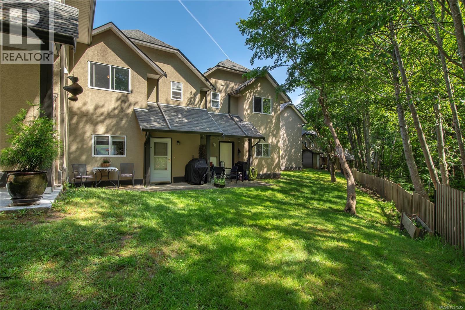 #9 555 Rockland Rd - 7