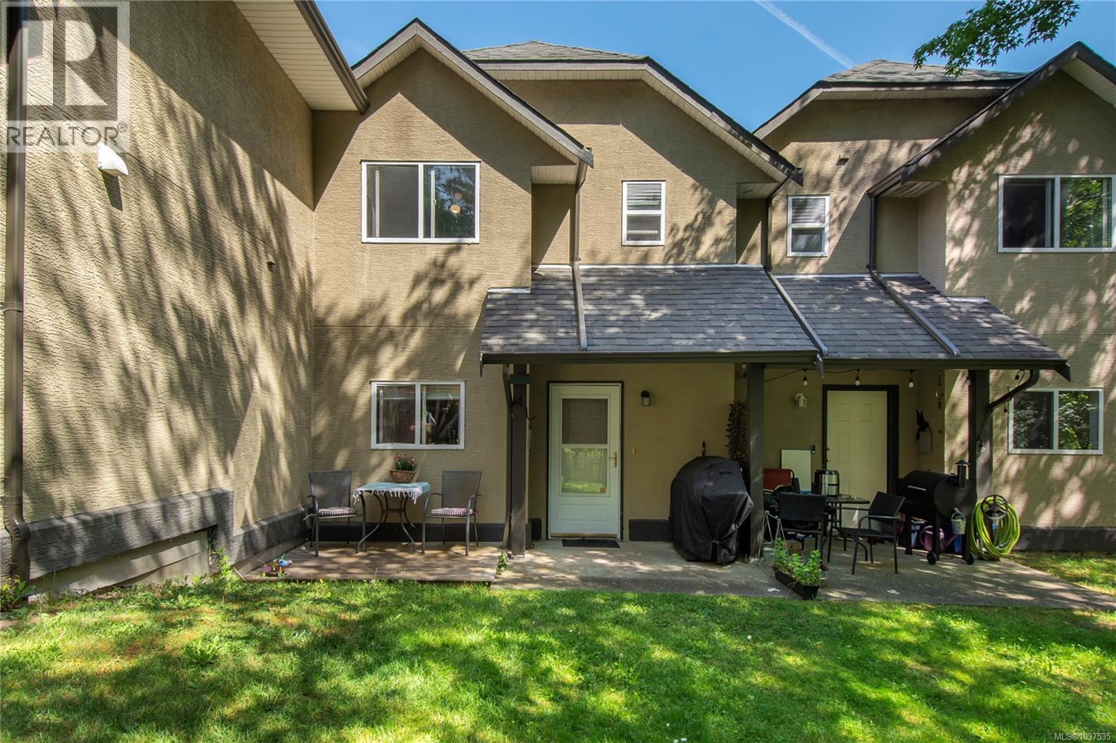 #9 555 Rockland Rd - 31