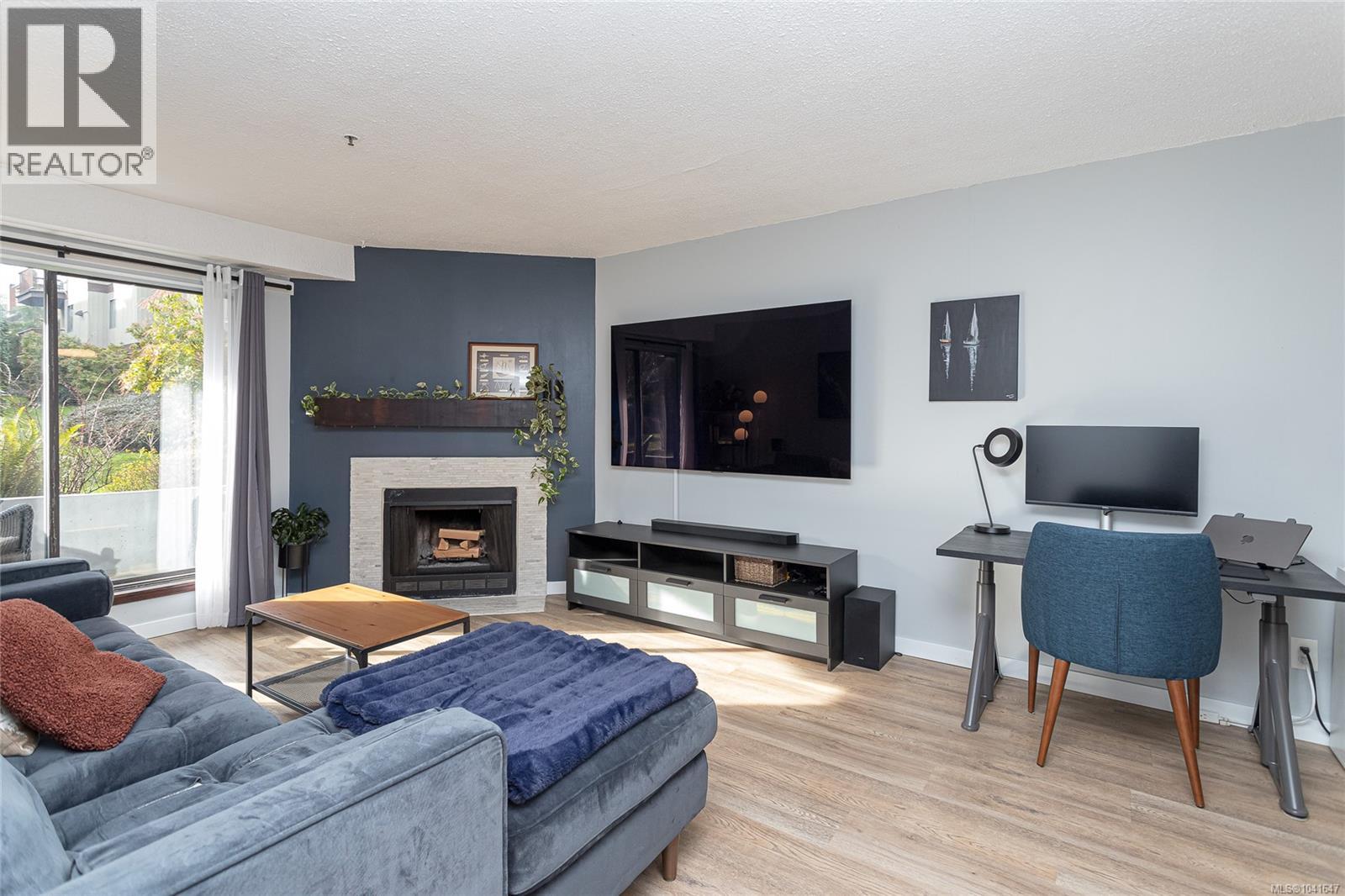 #109 1655 Begbie St - 1