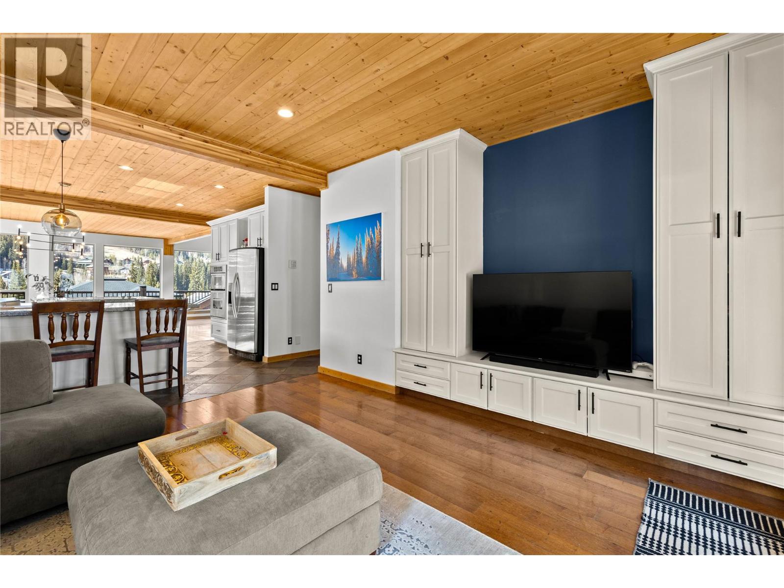 2431 Fairways Drive - 13