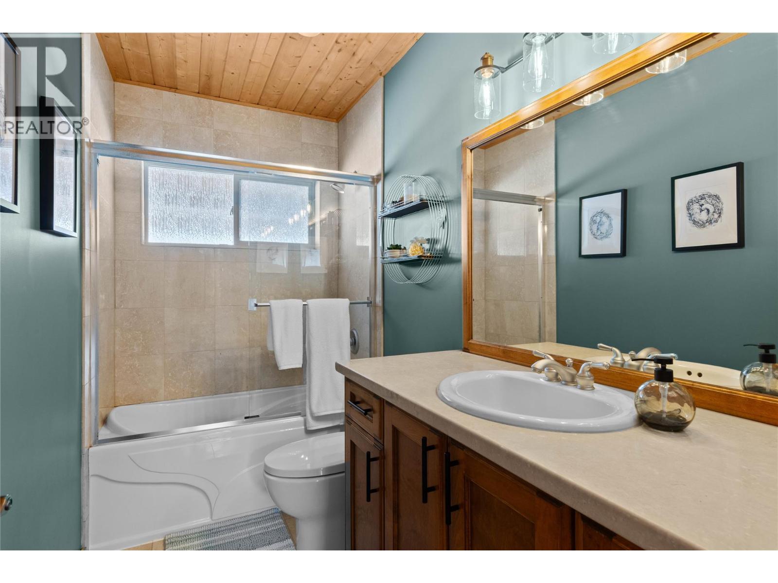 2431 Fairways Drive - 14