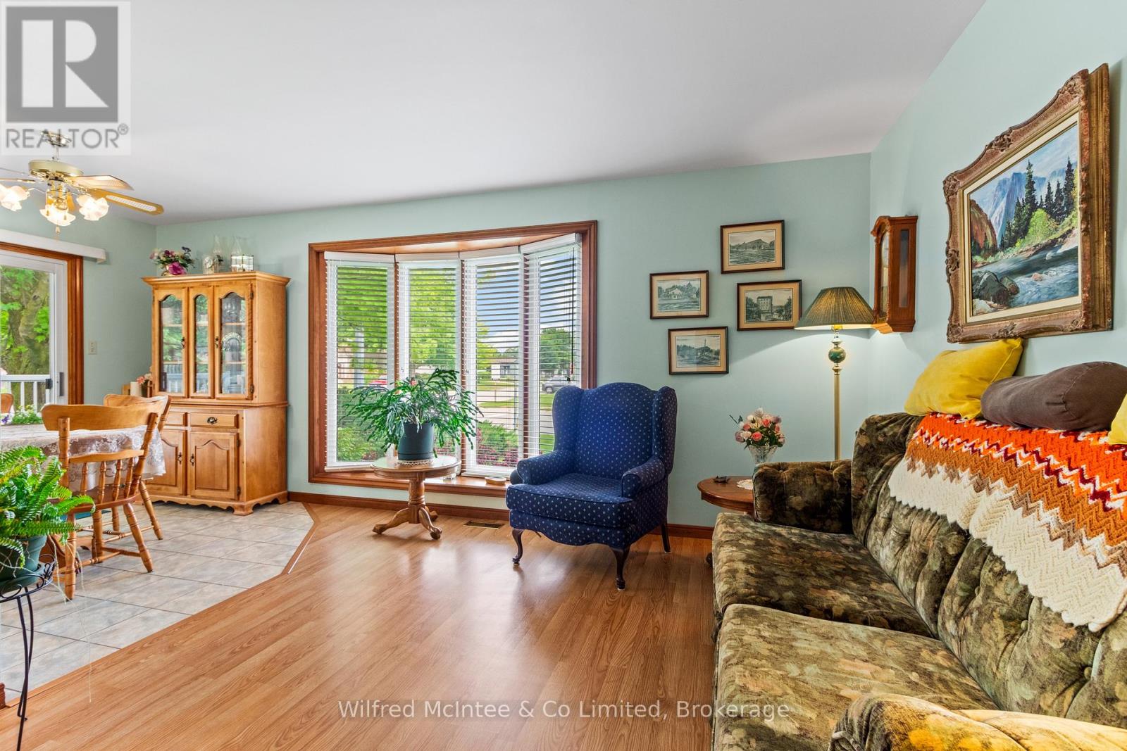 455 BRUCE STREET - 20