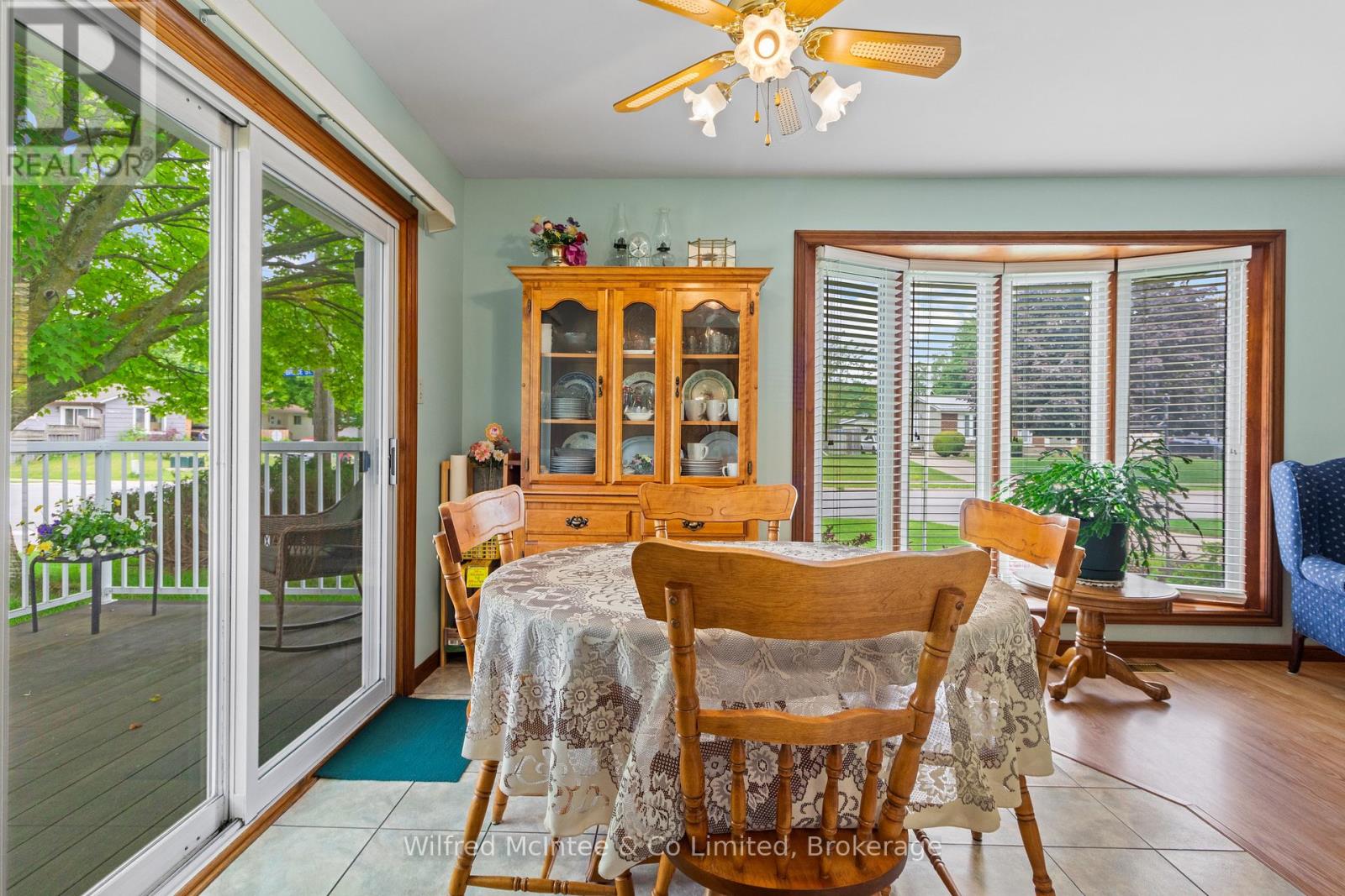 455 BRUCE STREET - 25