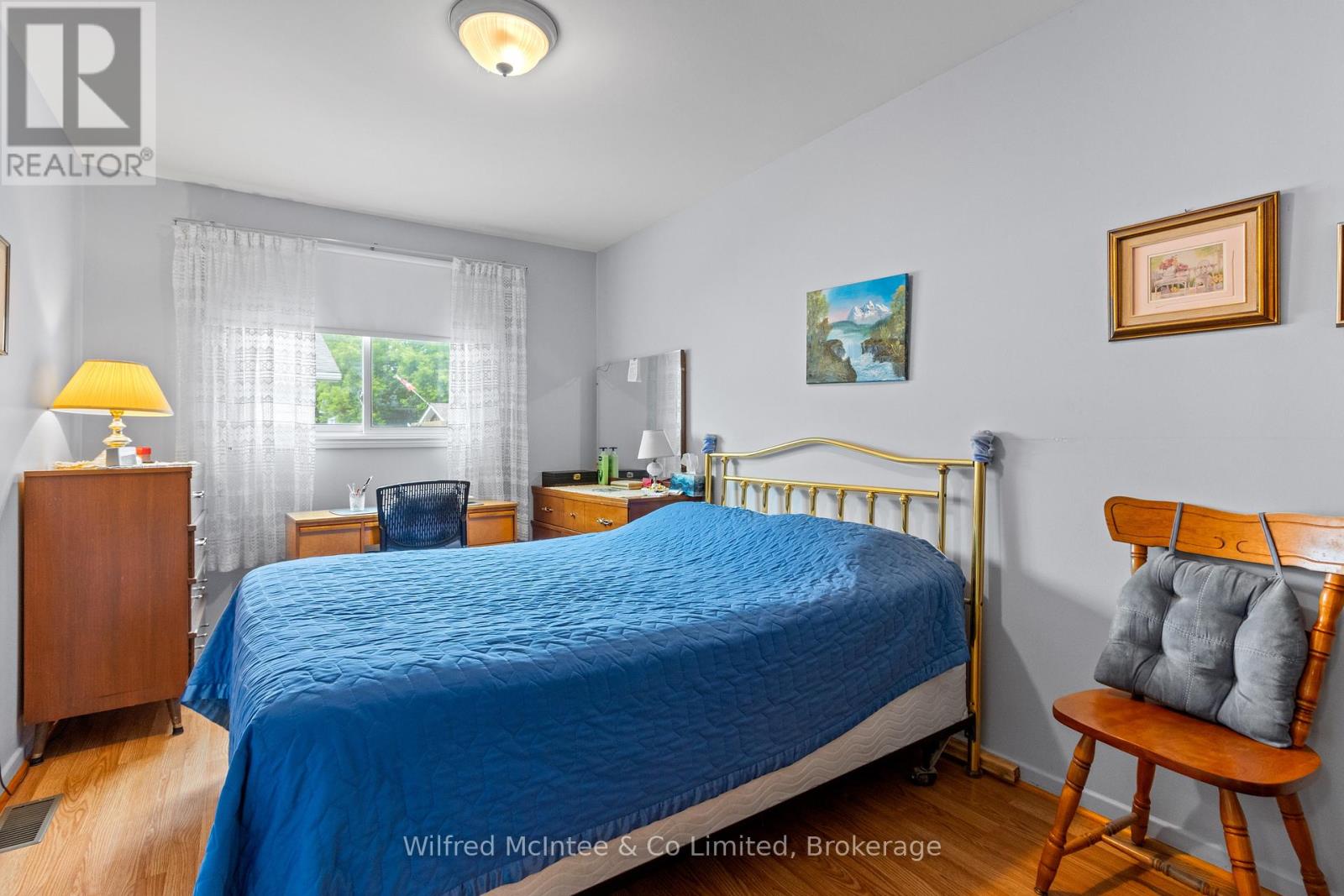 455 BRUCE STREET - 28