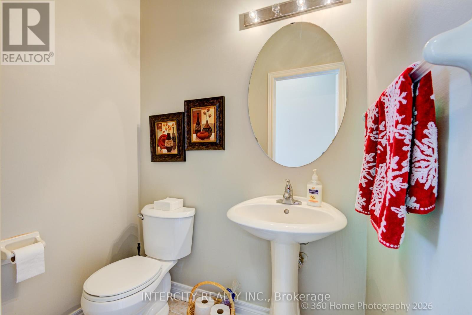 27 MODESTO CRESCENT - 11