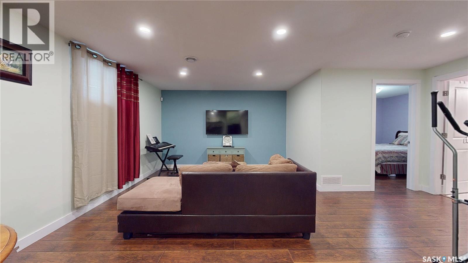 2632 Makowsky CRESCENT - 34