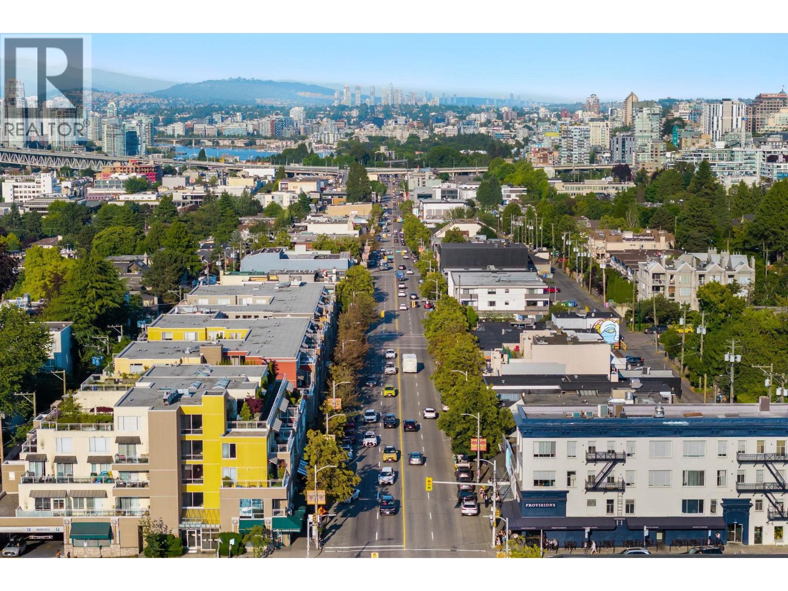 2518 W 3RD AVENUE, Vancouver