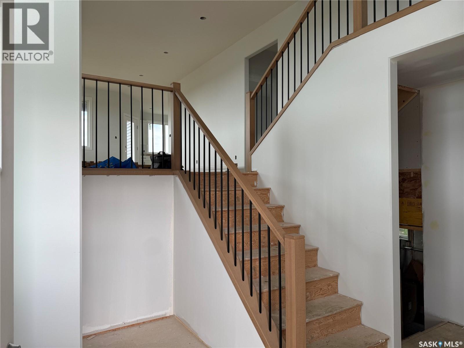 492 Woolf BEND - 5
