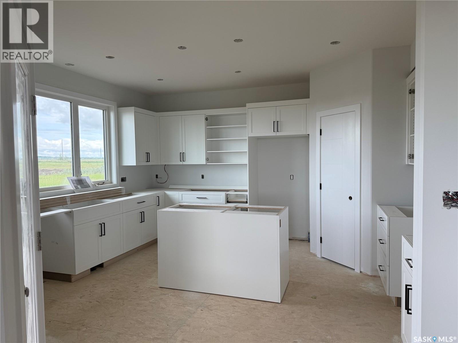 492 Woolf BEND - 8