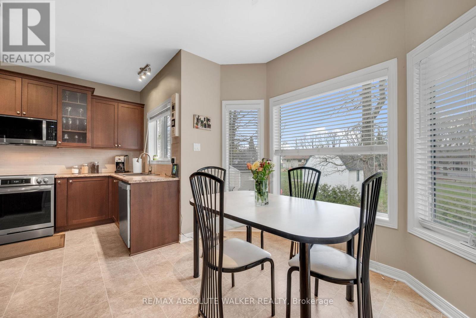20 MARY HILL CRESCENT - 13