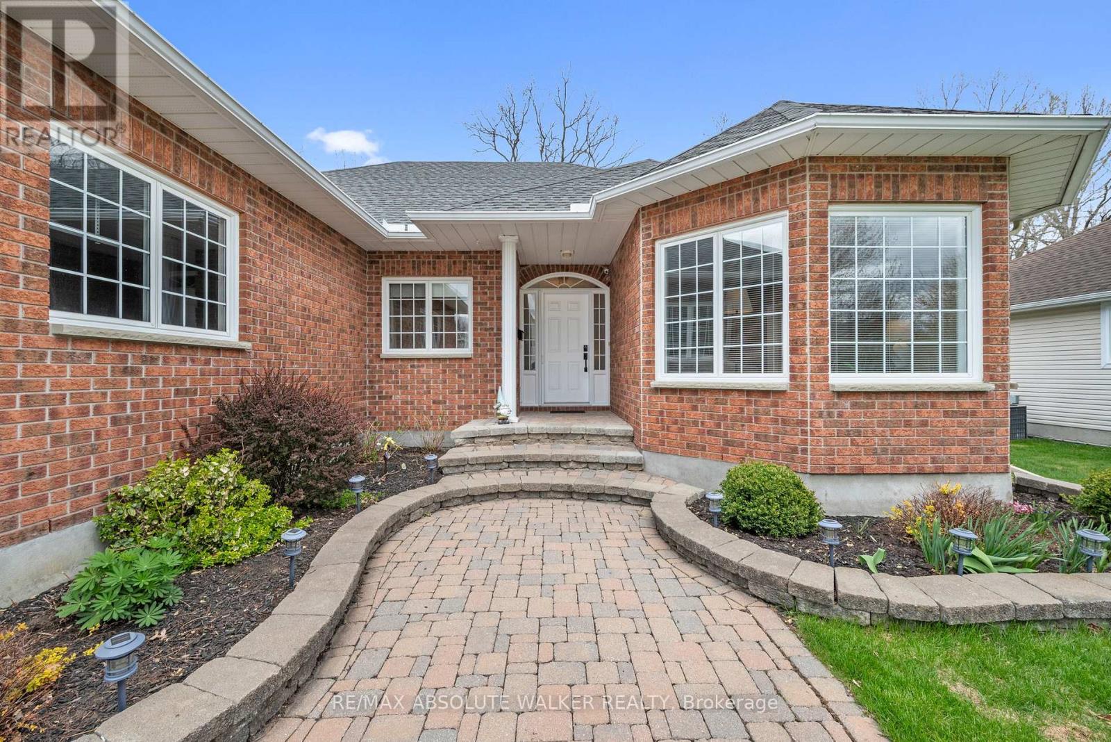 20 MARY HILL CRESCENT - 2