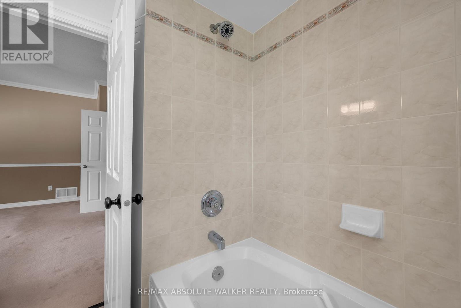 20 MARY HILL CRESCENT - 22