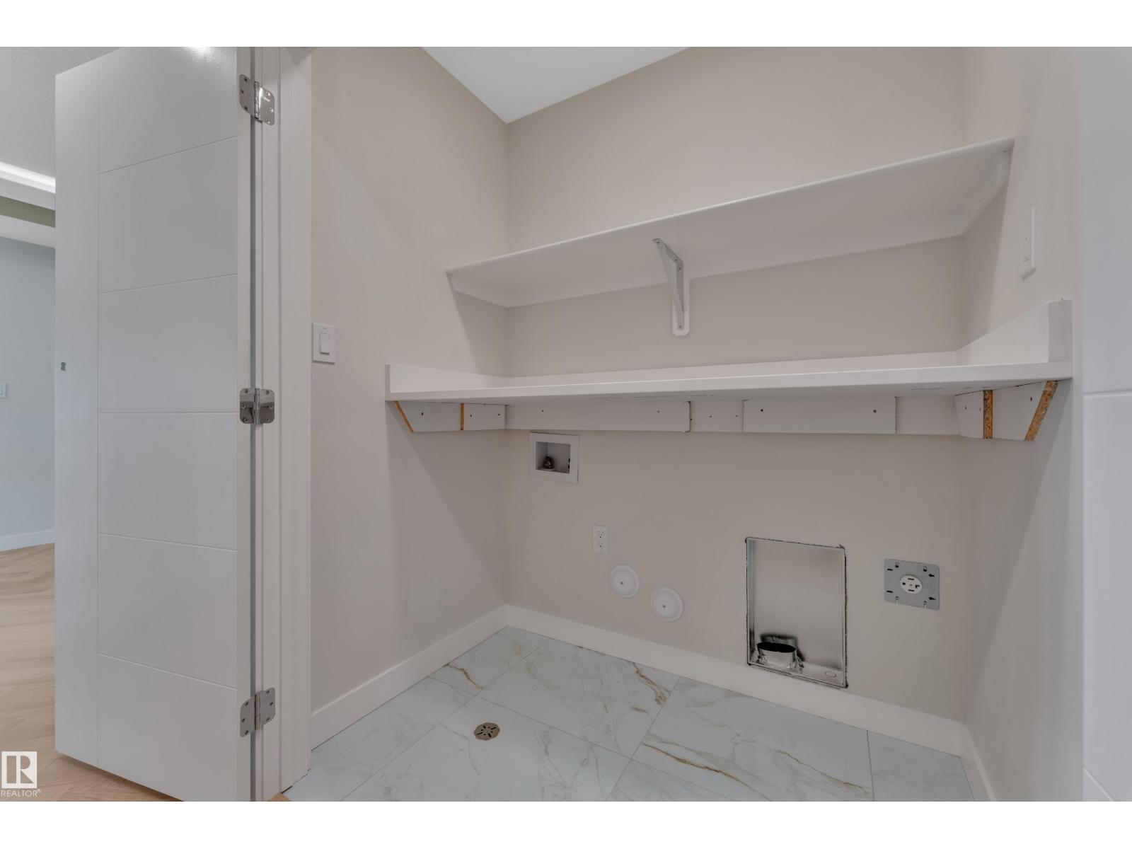377 Linden LO - 29