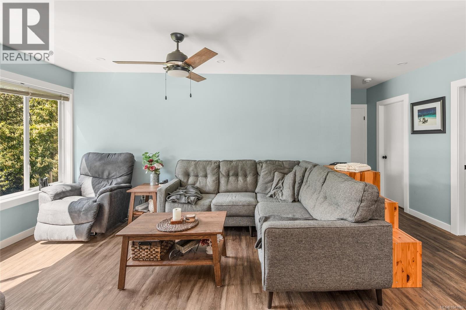 605 Senanus Dr - 68
