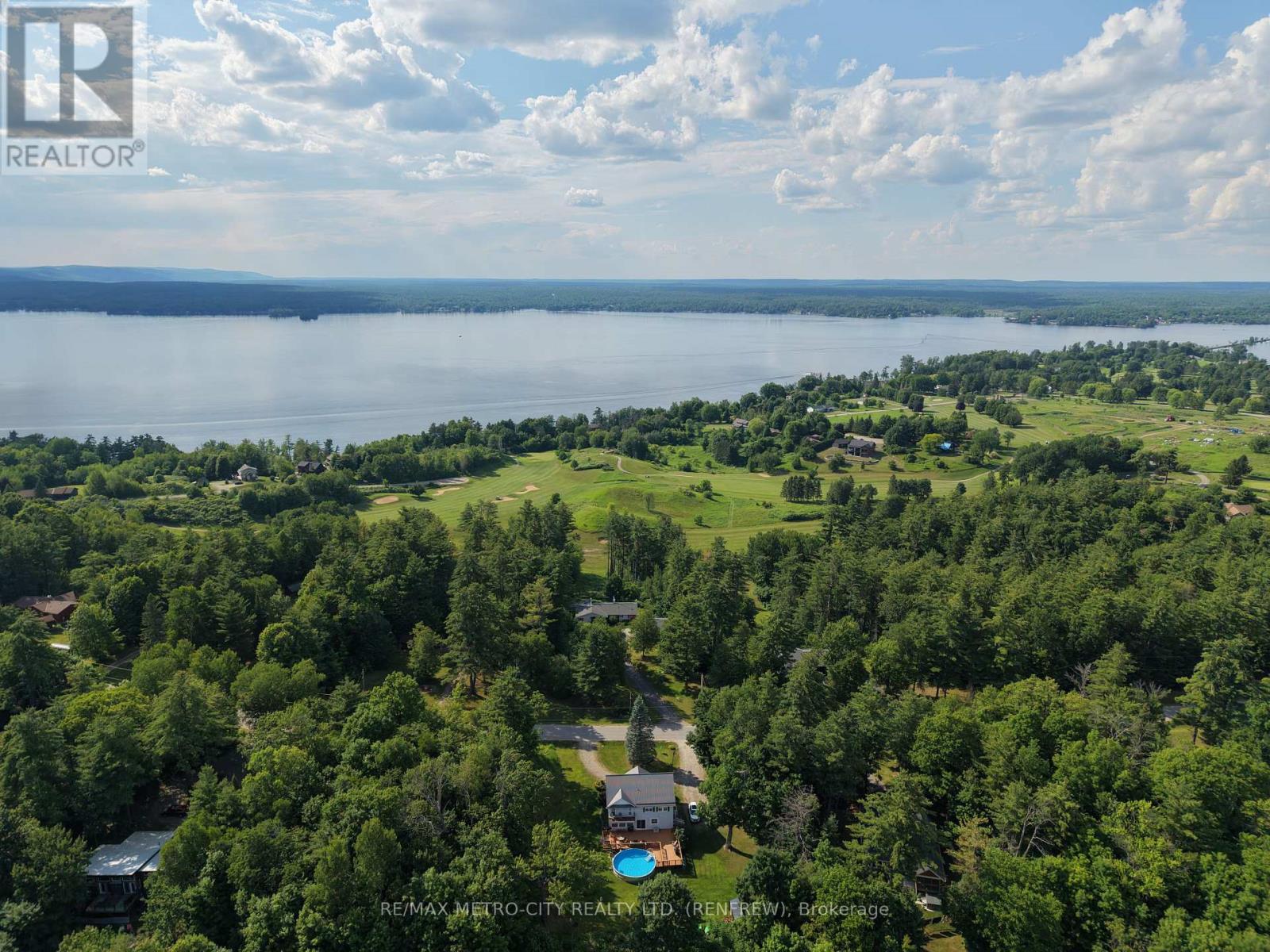 121 PHEASANT RUN - 38