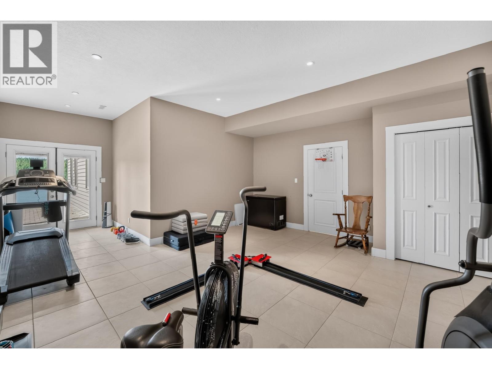 21565 WEST LAKE ROAD - 23