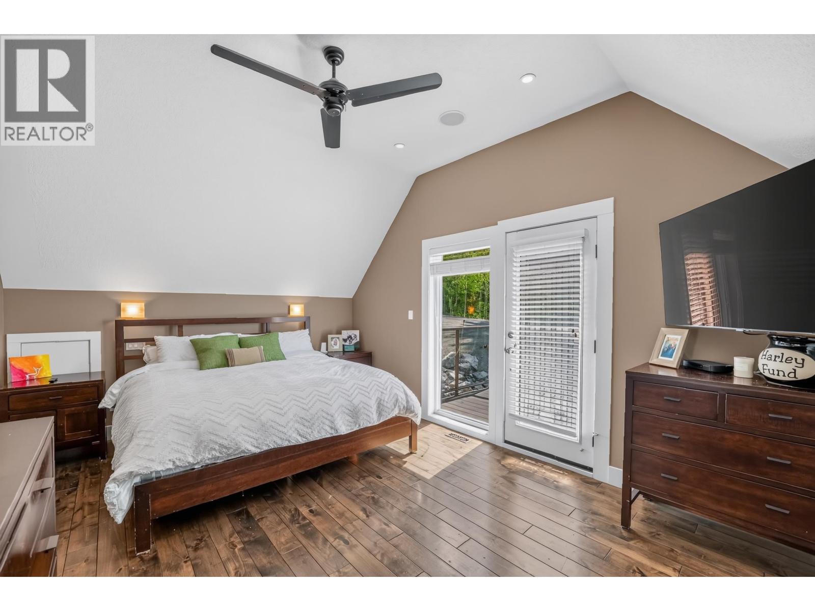 21565 WEST LAKE ROAD - 13