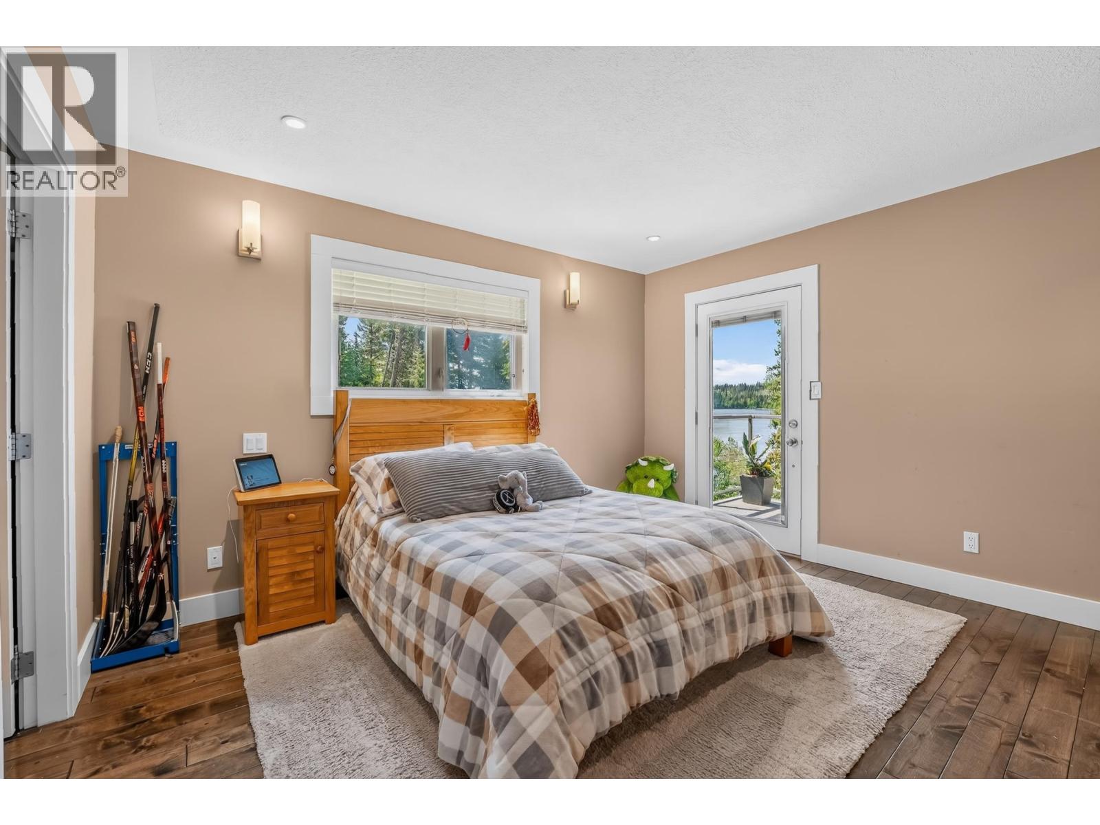 21565 WEST LAKE ROAD - 16