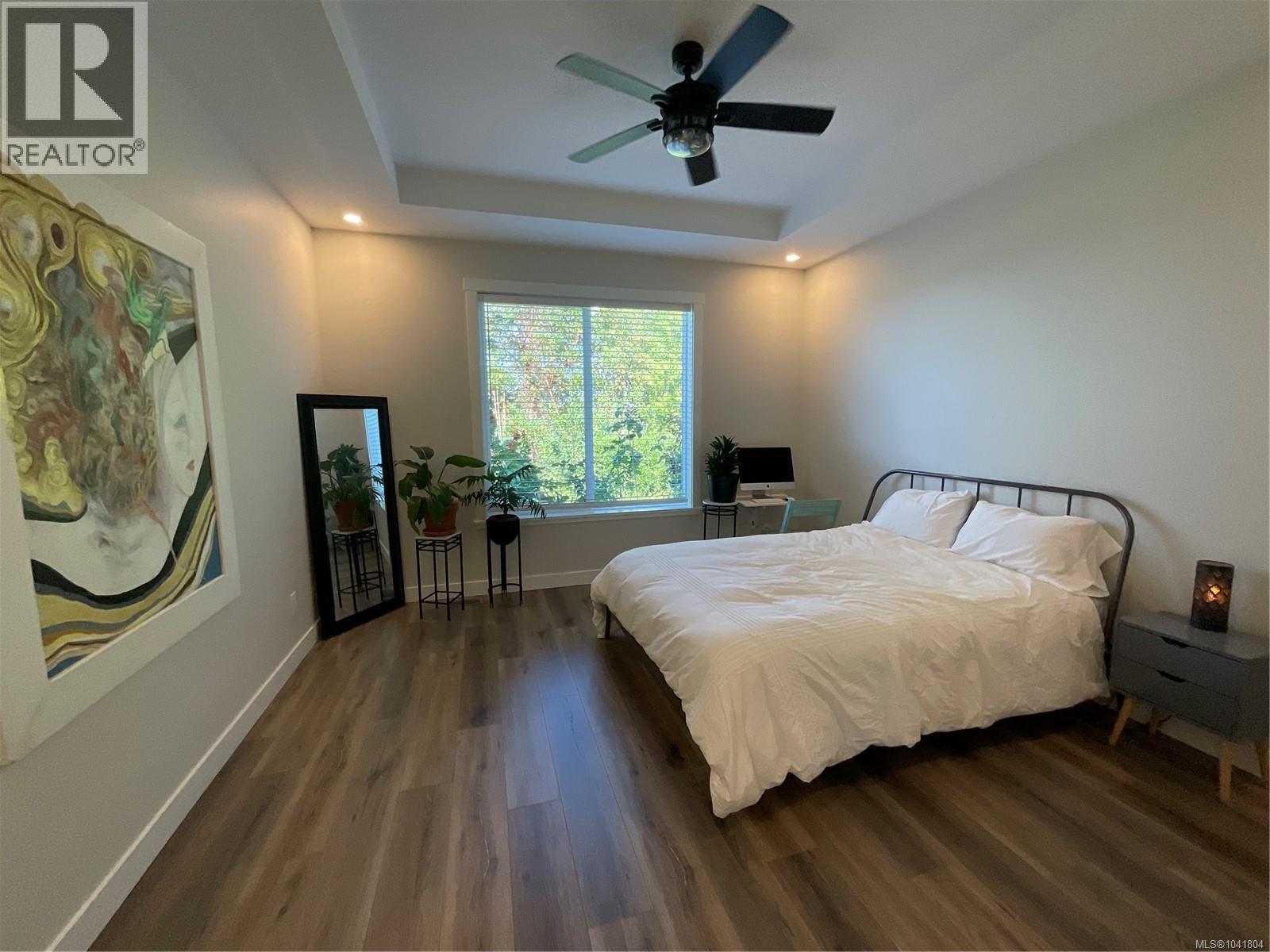 925 Craig Rd - 13
