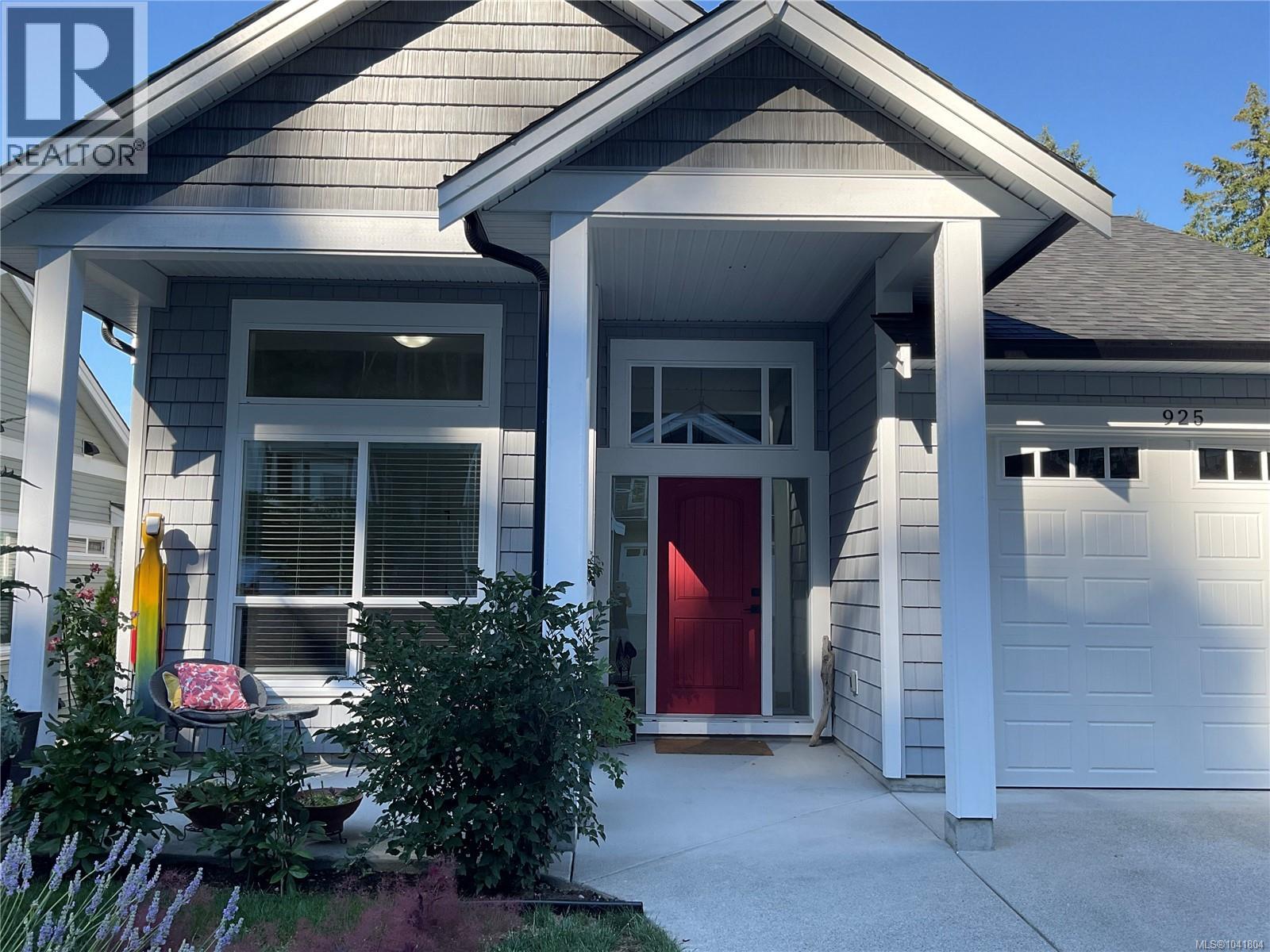 925 Craig Rd - 2