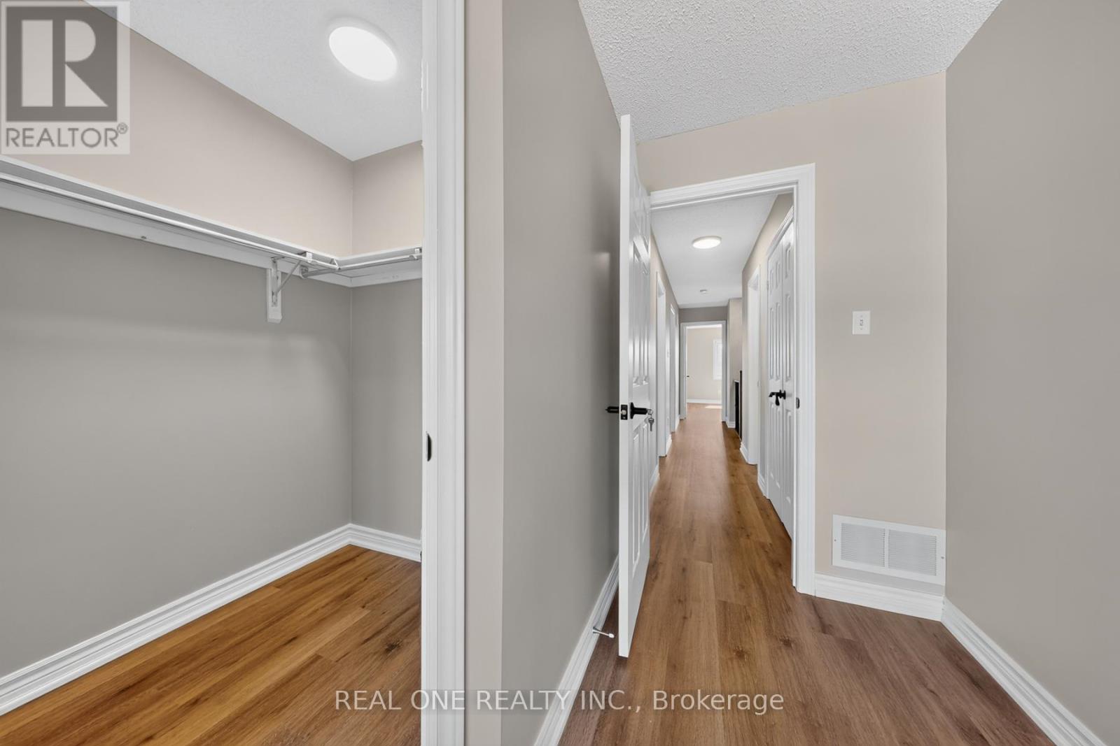 113 MILLIKEN MEADOWS DRIVE - 34